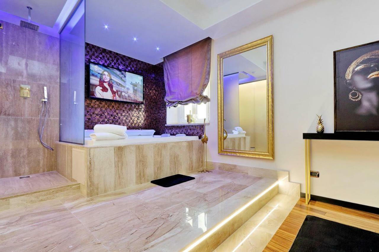Spanish Diamond Luxury & Jacuzzi Gæstehus Rom